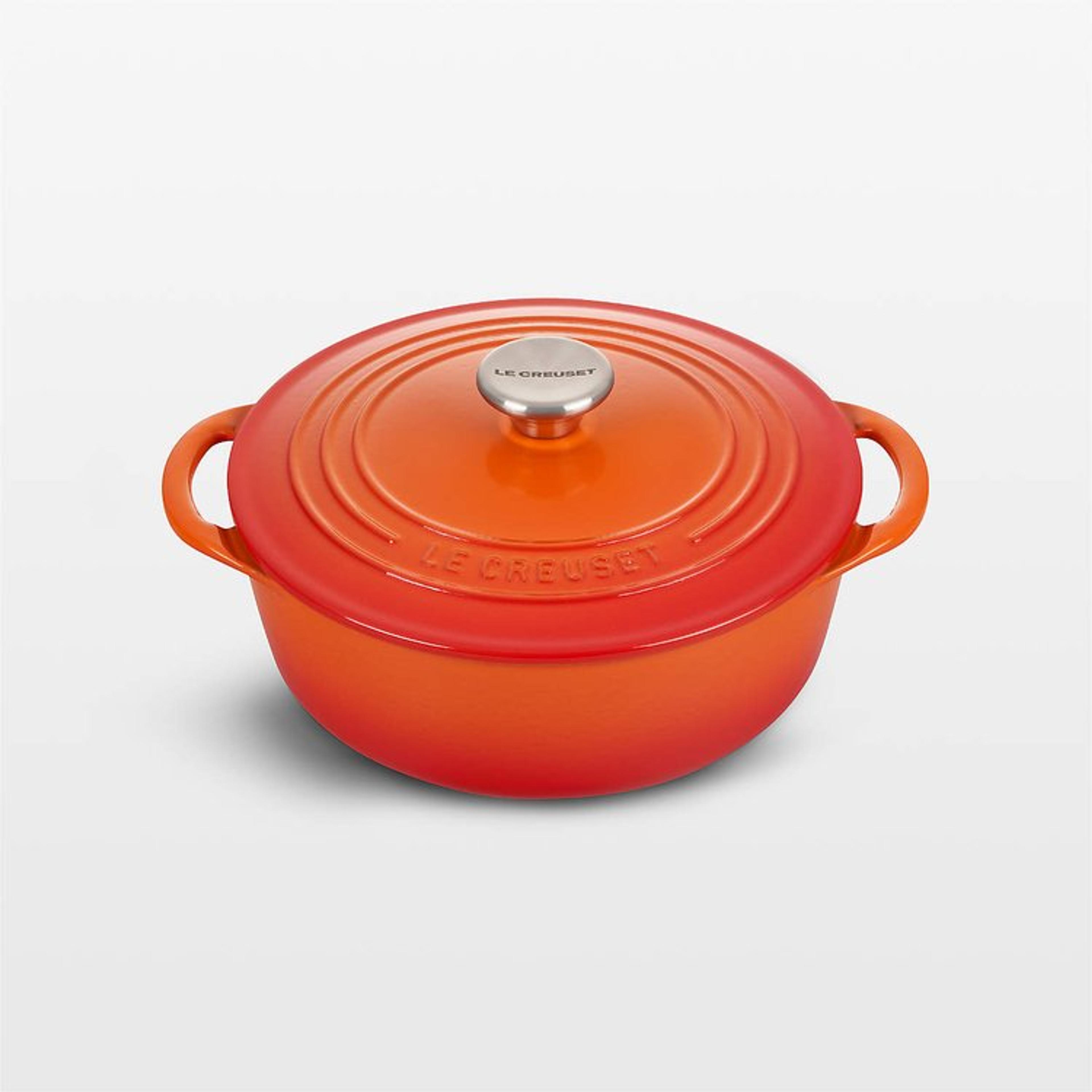 Le Creuset Dutch Oven 5.5 - 7.25 Qts