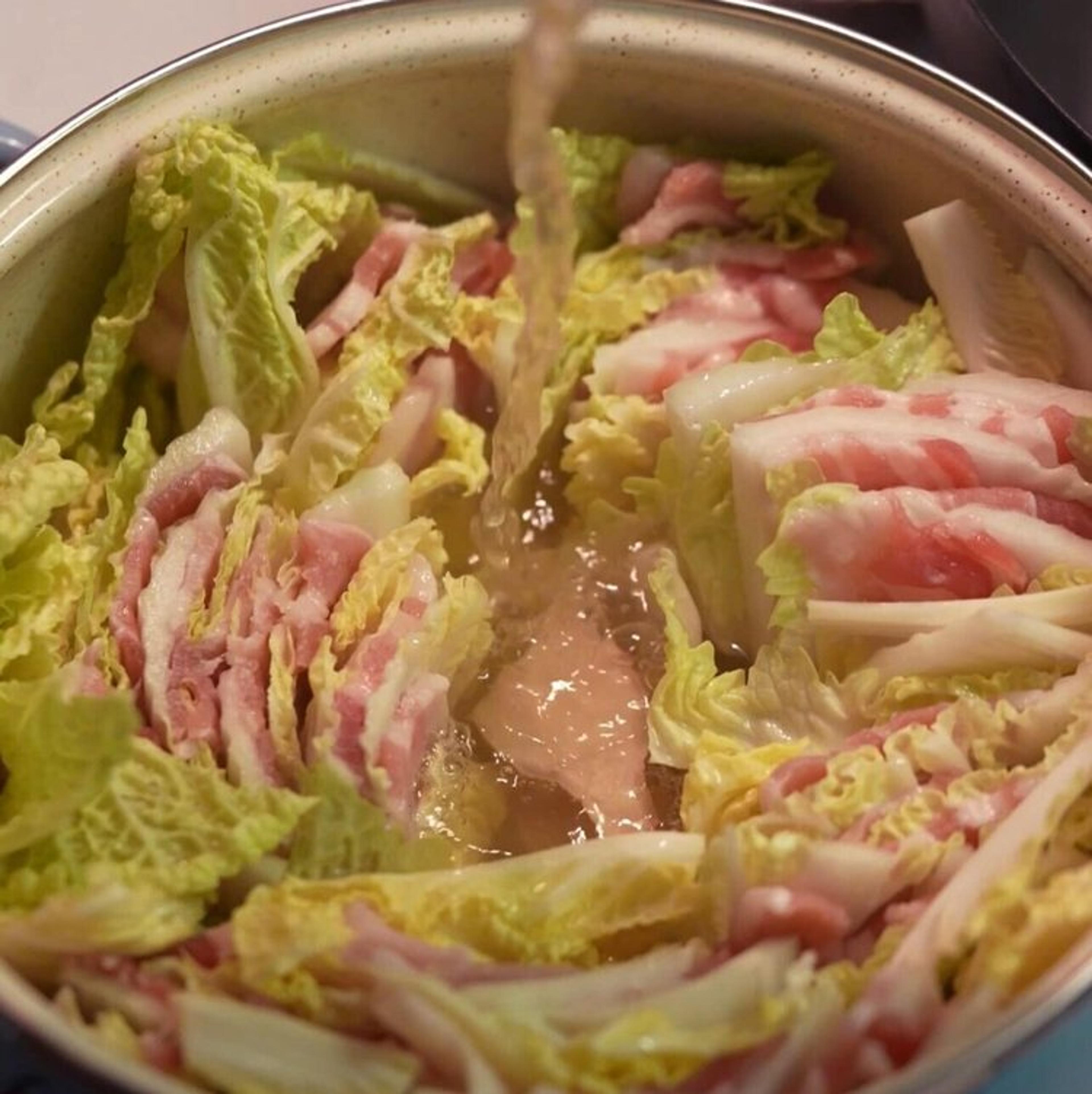 How to Use Pork Belly as Medicine (Mille-Feuille Nabe Recipe)